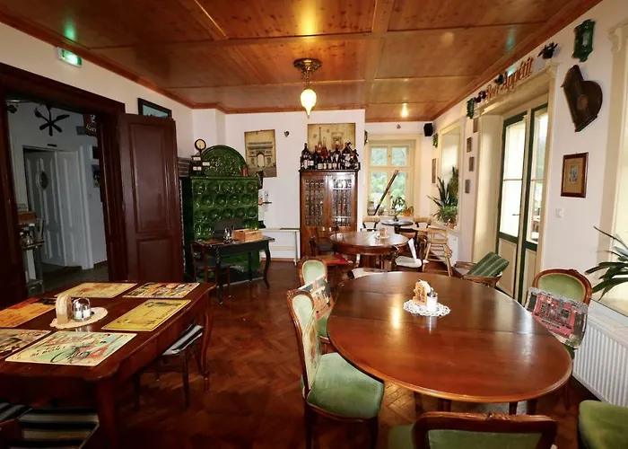 Chez Pierre Апартаменты *